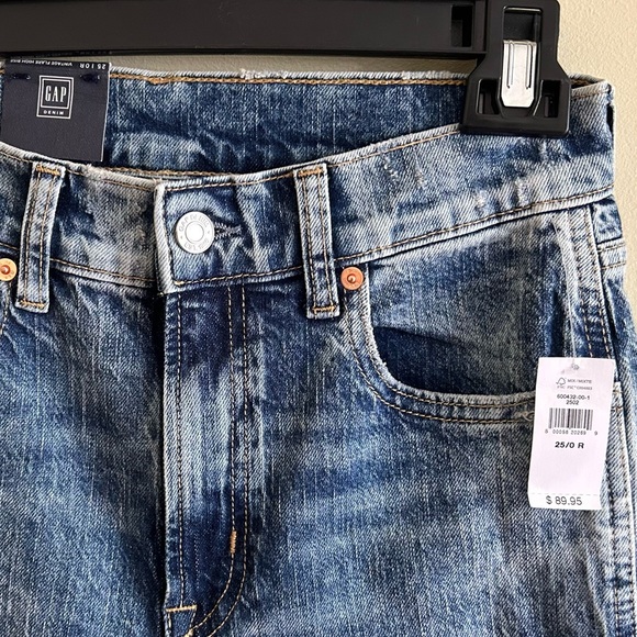 NWT NEVER WORN GAP VINTAGE HIGH RISE FLARE JEANS - Picture 4 of 8